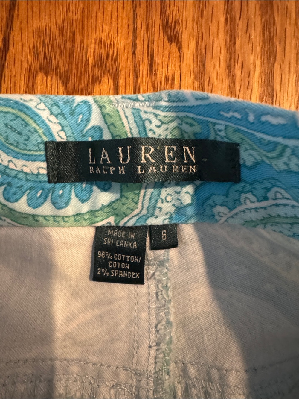 Lauren Ralph Lauren Light Blue Paisley Capris - Picture 3 of 7